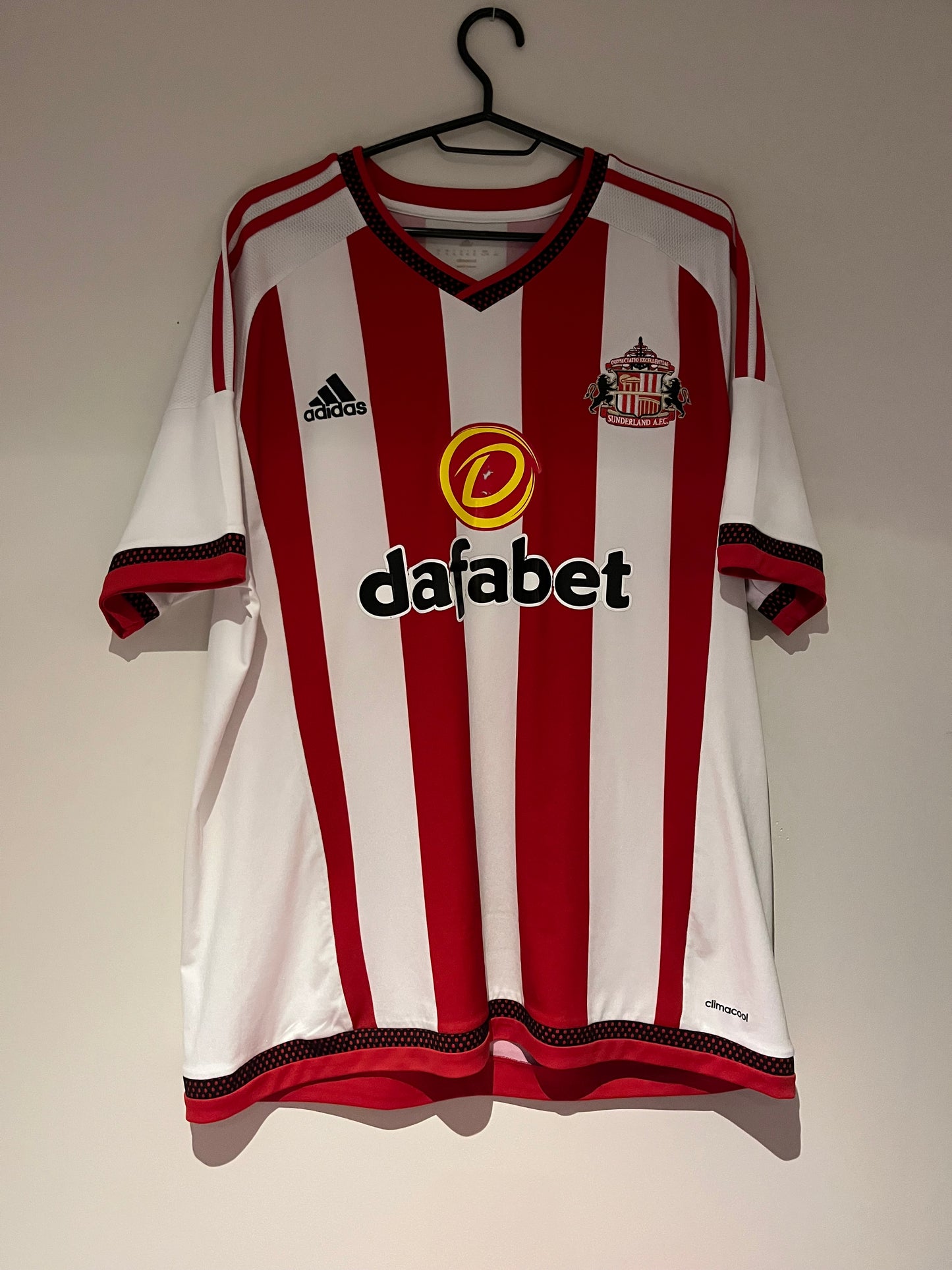 Sunderland - 2015/16 - XL
*Árituð af Wes Brown og Jermain Defoe*