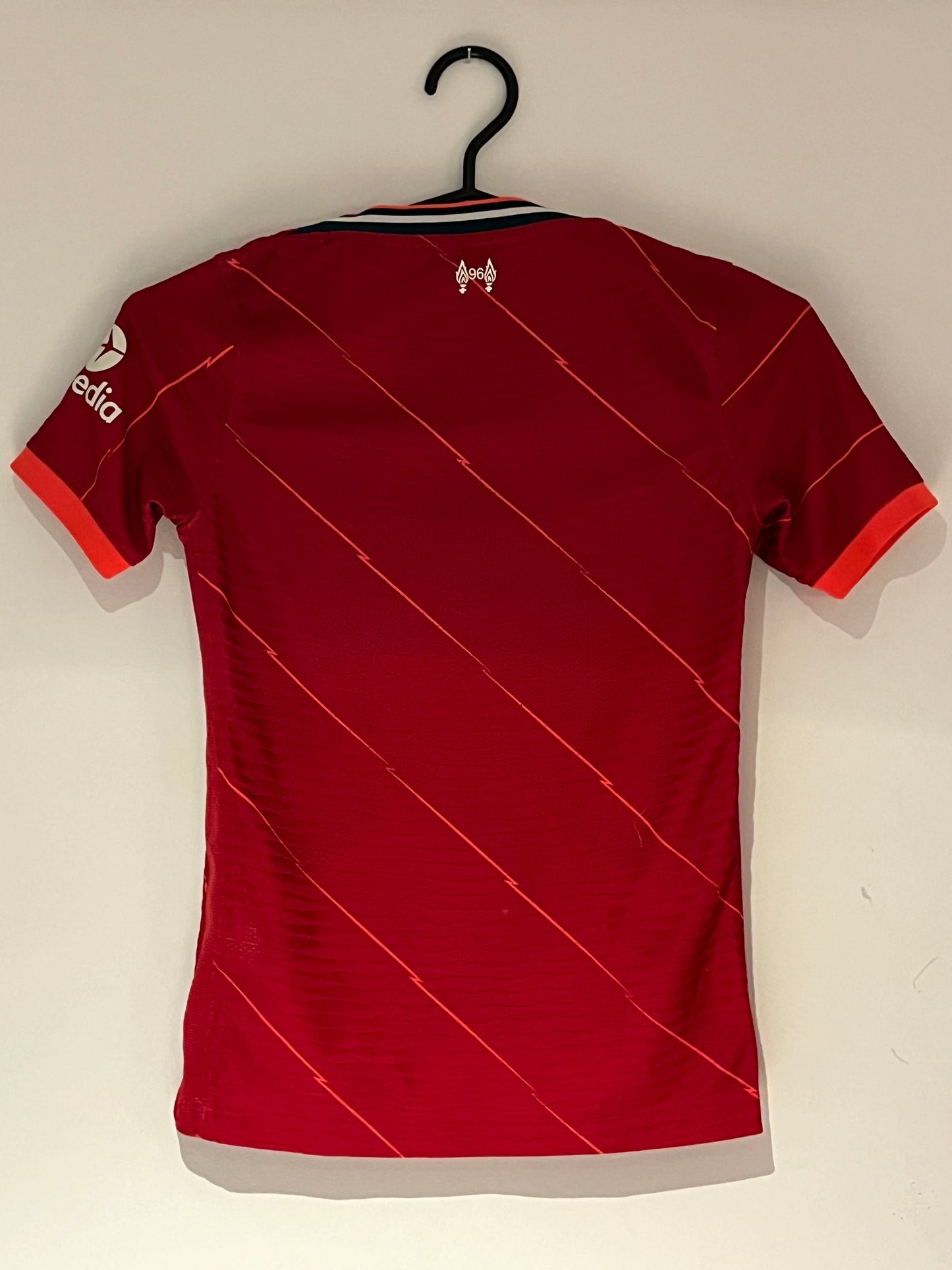 Liverpool - S Barna - 2021/22
*Player issue*
