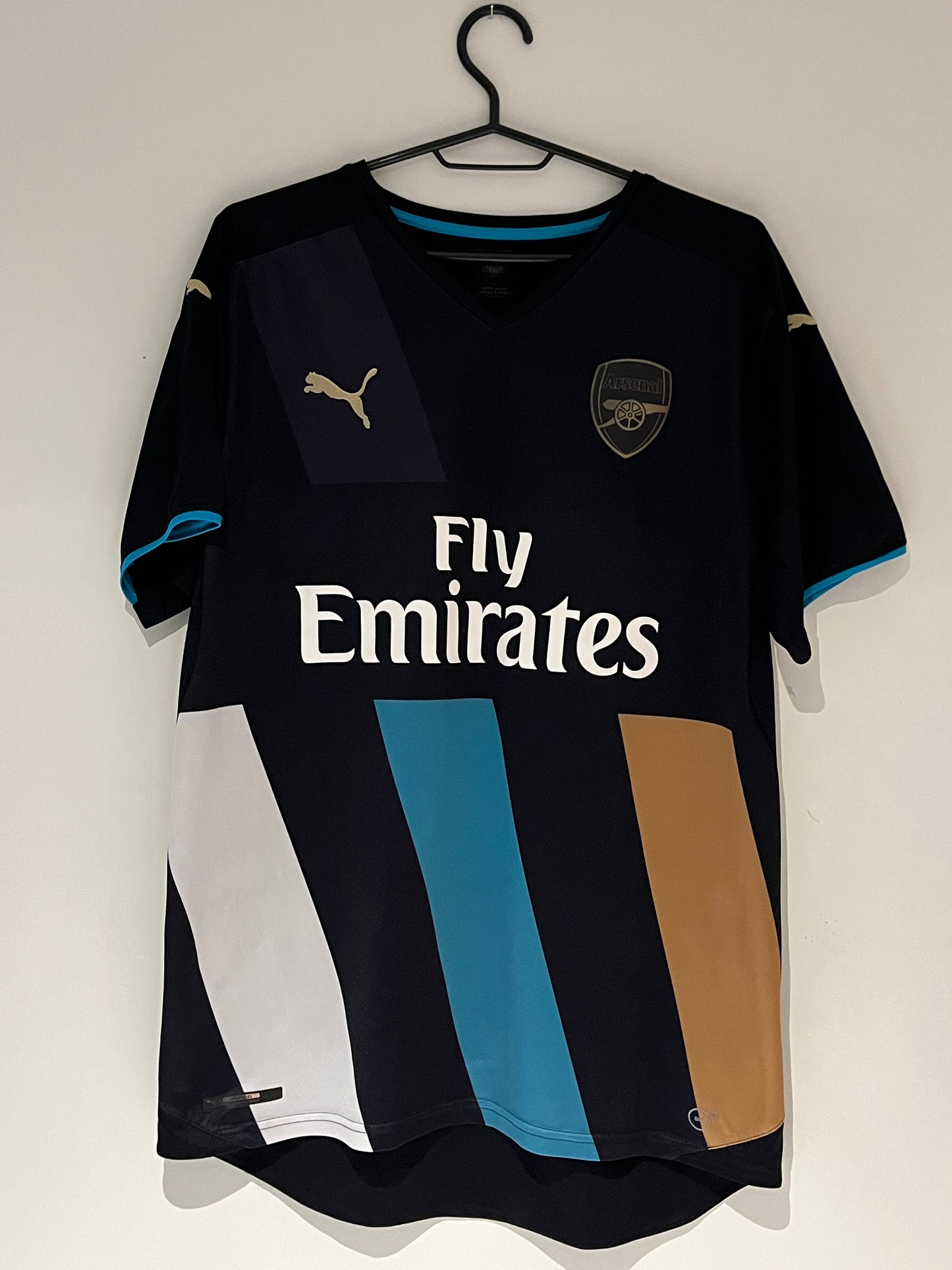 Arsenal - 2015/16 - L