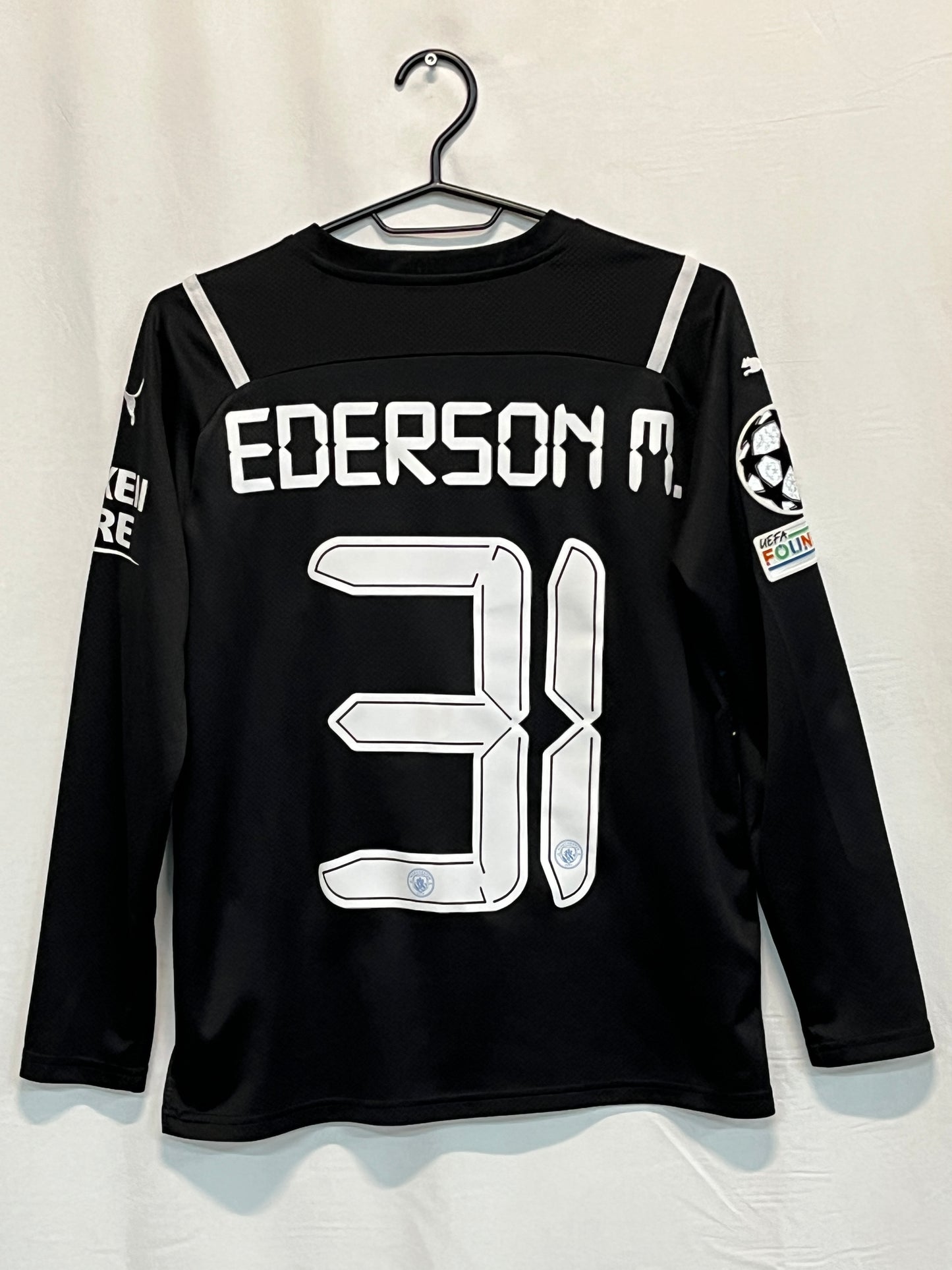 Manchester City - L barna - 2021/22
*Ederson*
