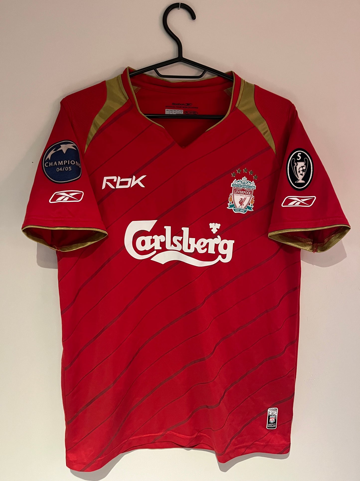 Liverpool - 2005/06 - M
*Heima treyja í Evrópu keppnum*