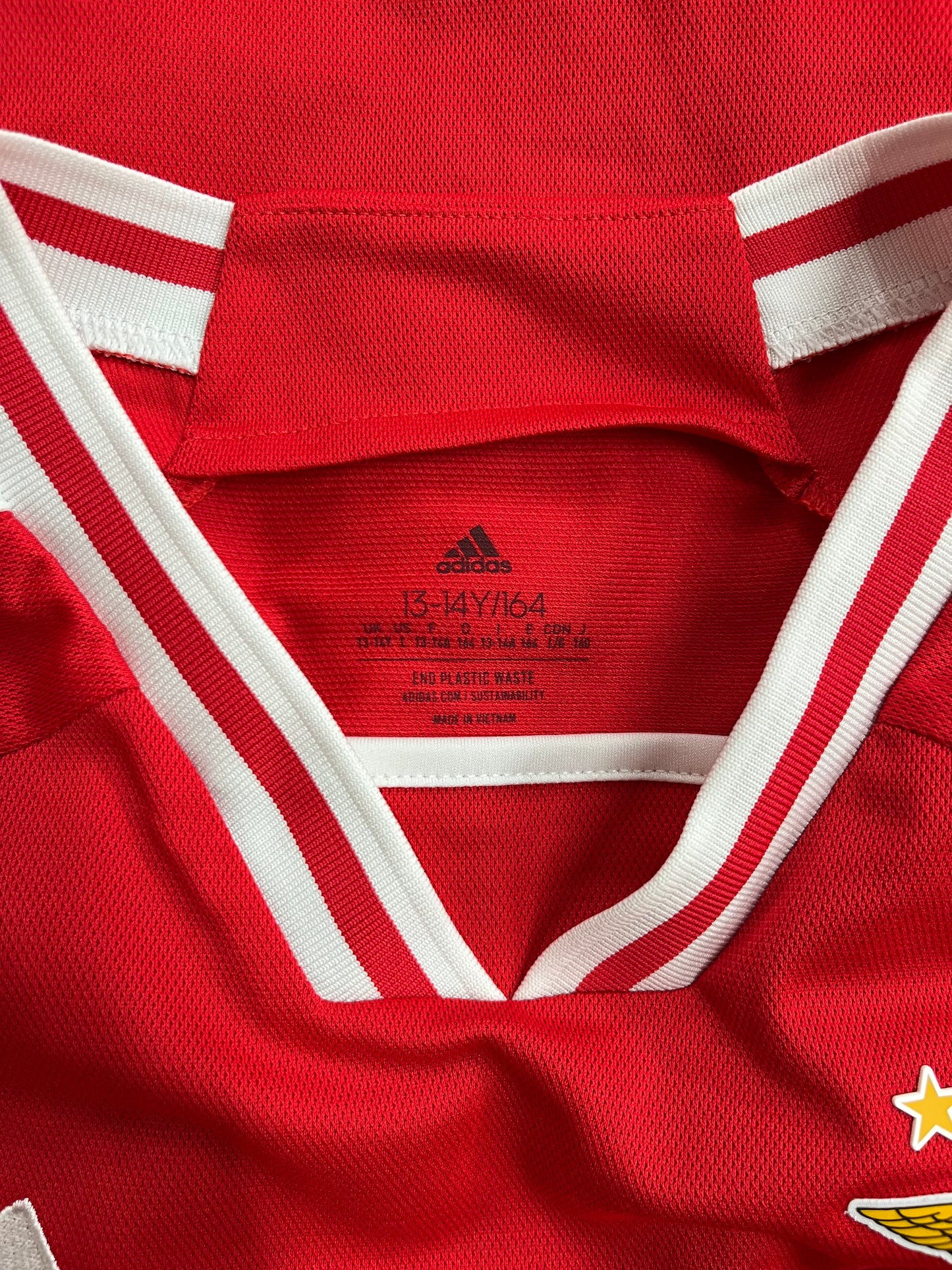 Benfica 2023/24 Barnatreyja - Stærð: L barna