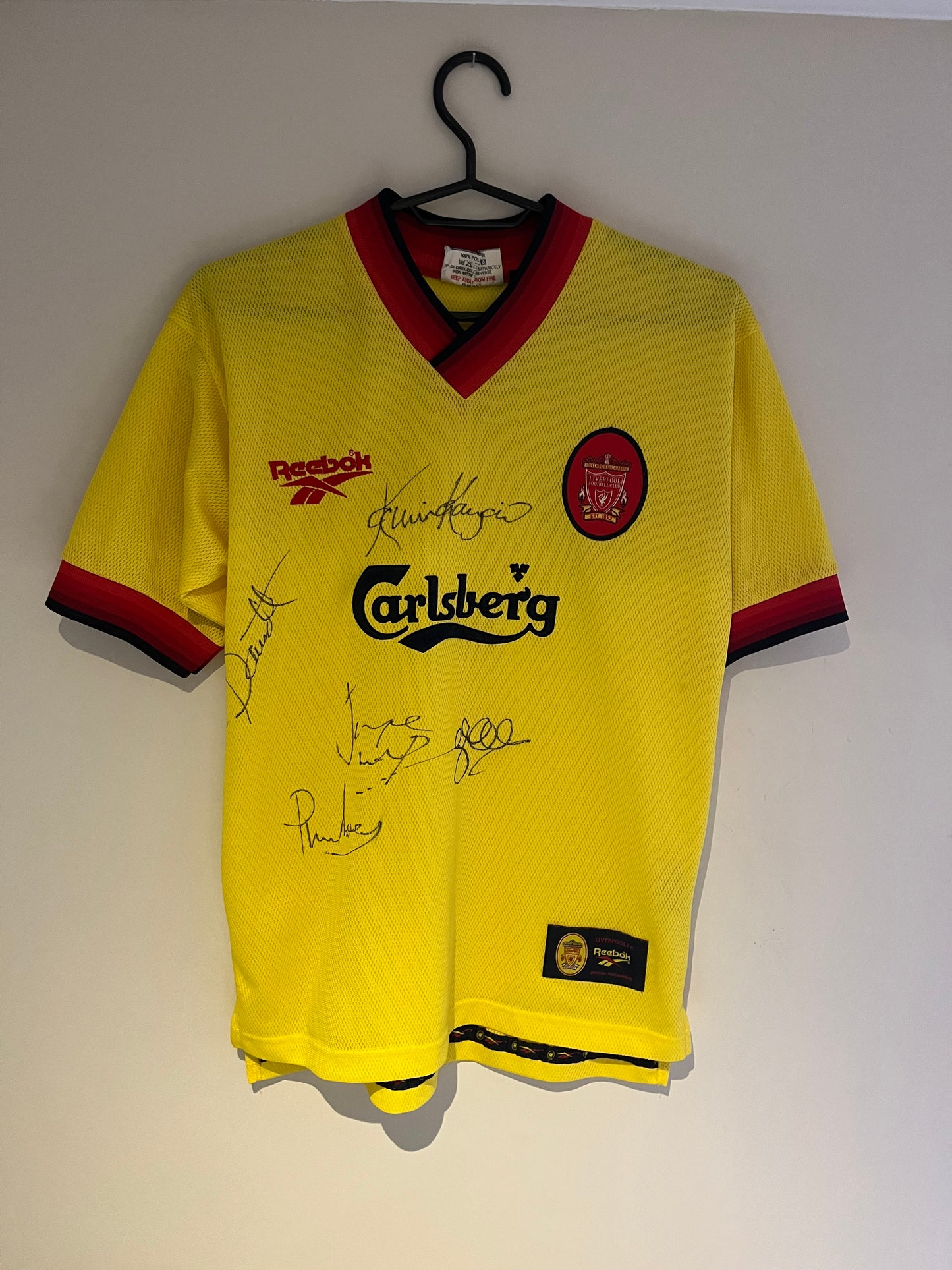 Liverpool - 1997/98 - XL Barna
*Árituð af Redknapp og fl.*