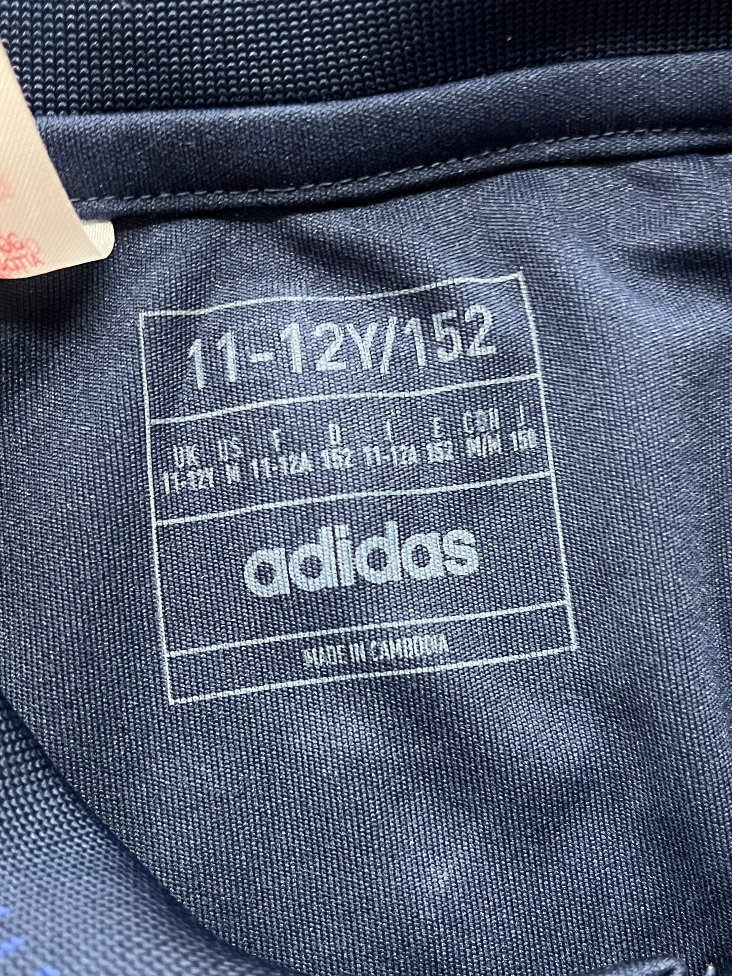 Manchester United 2024/25 Barnatreyja - Stærð: M barna