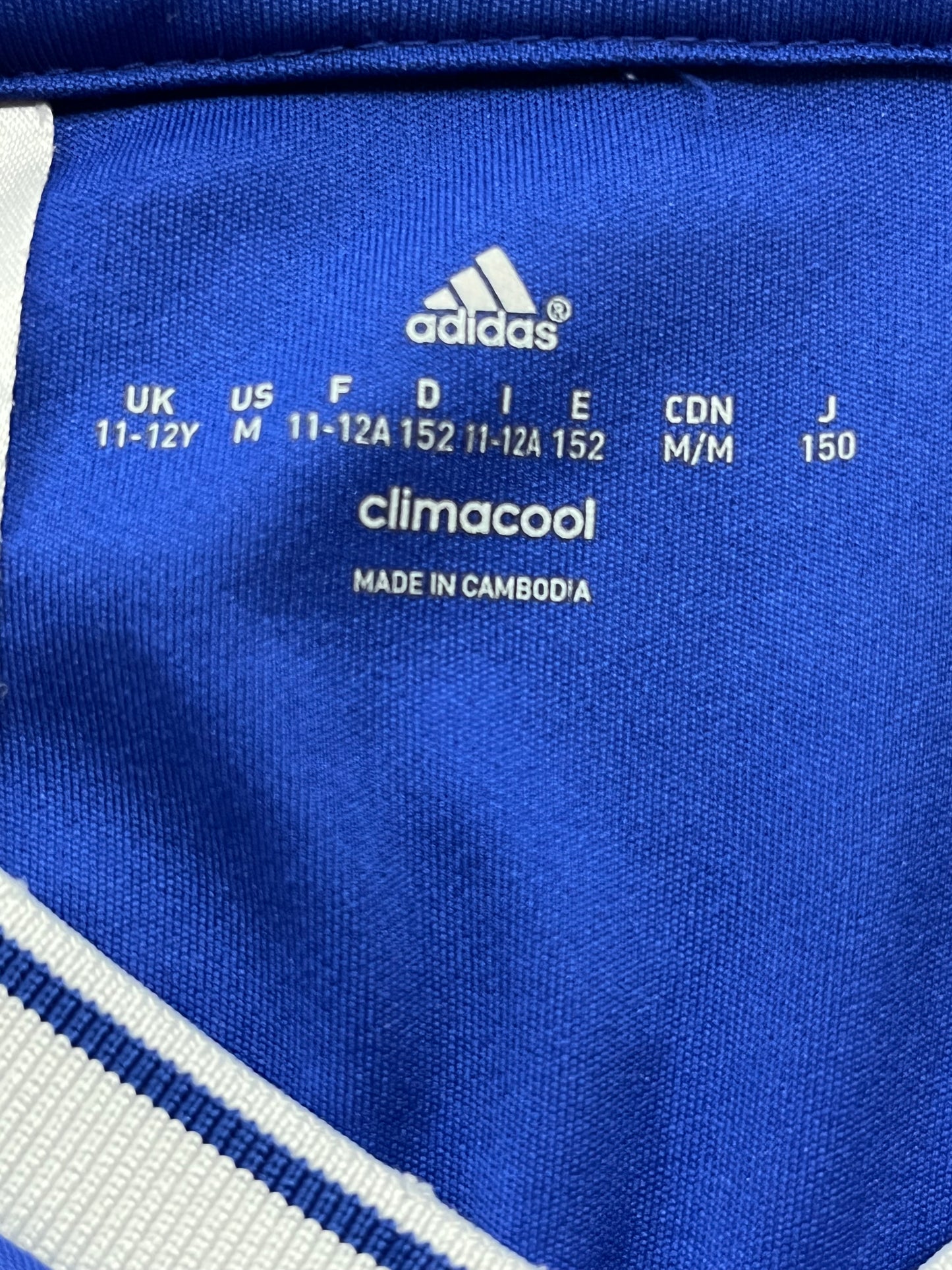 Chelsea 2016/17 Barnatreyja - Stærð: M barna