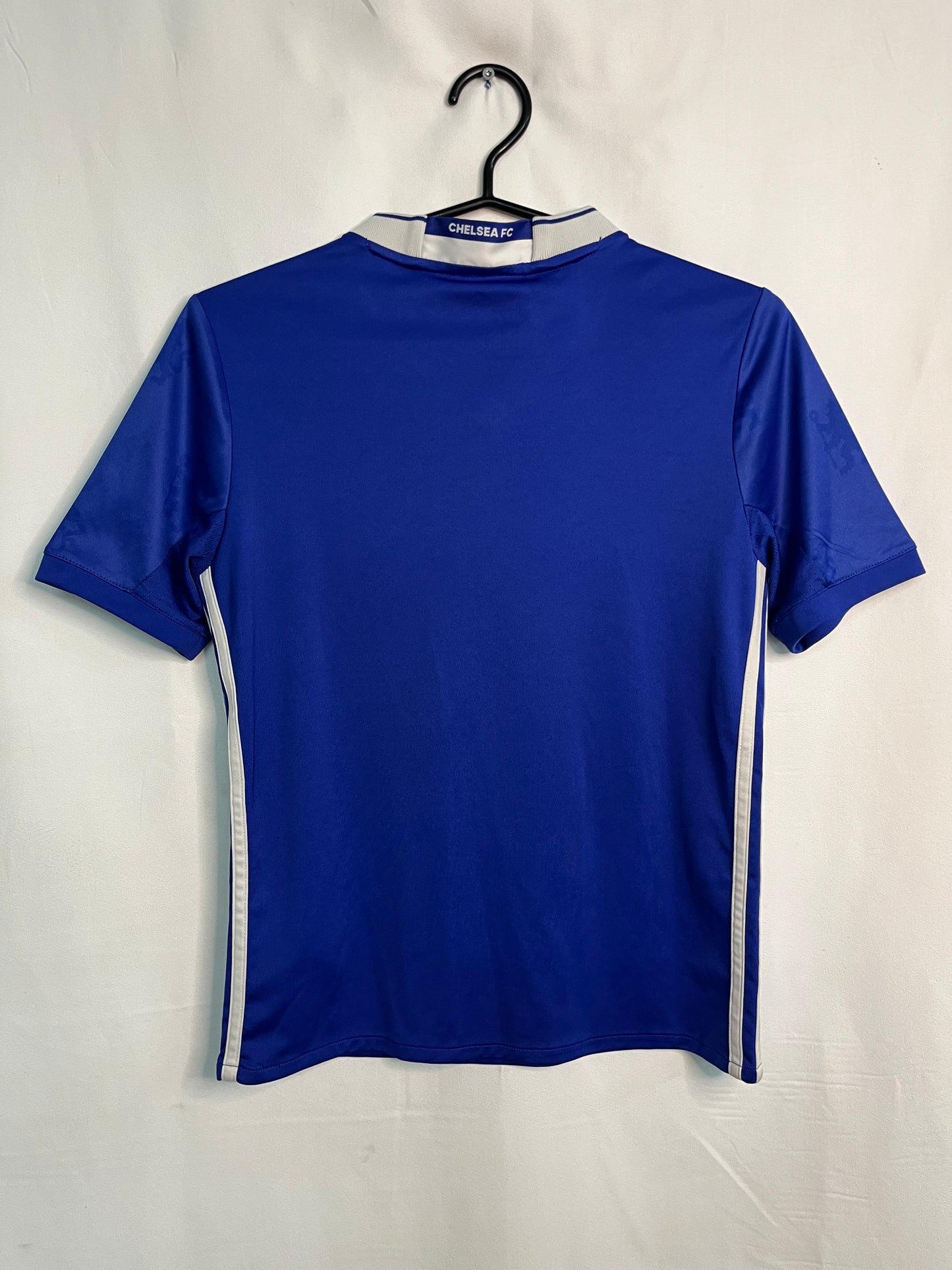 Chelsea 2016/17 Barnatreyja - Stærð: M barna