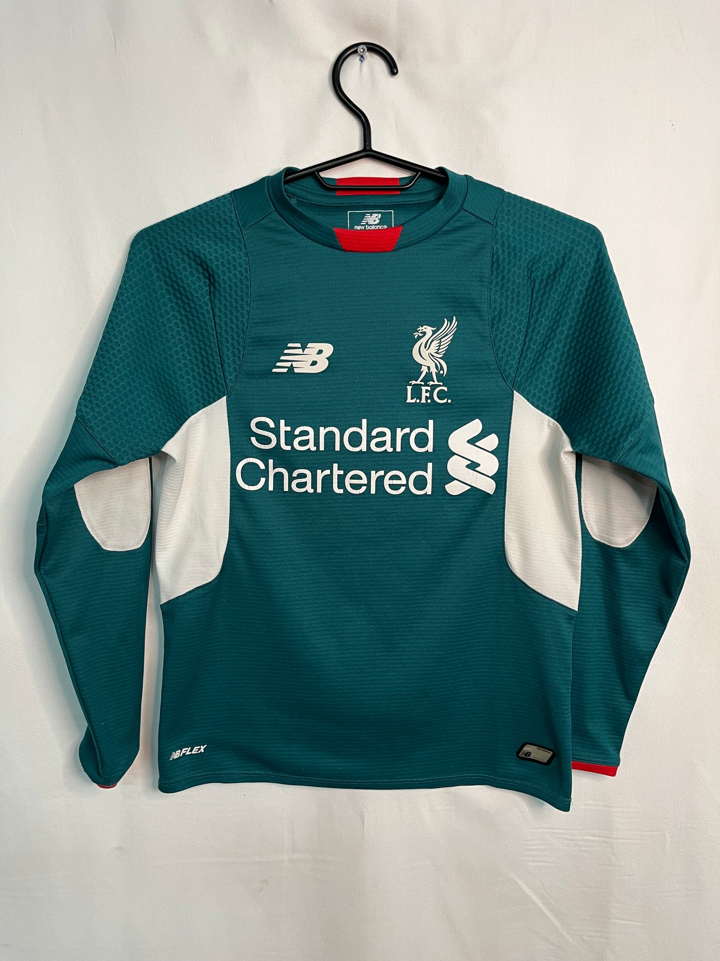 Liverpool 2015/16 Barnatreyja - Stærð: S barna